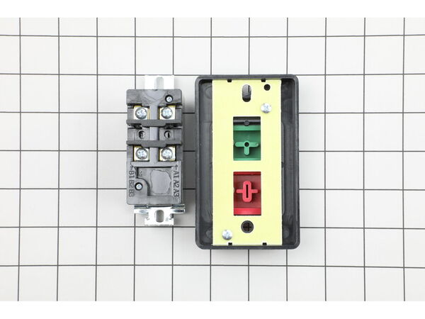 10516488-1-M-Wilton-5782951-Switch