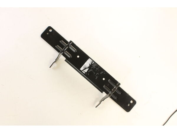 12602807-1-M-Husqvarna-532445494-Bracket